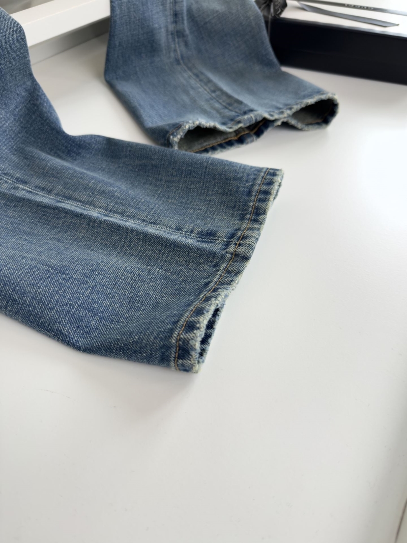 Gvc*1 jeans